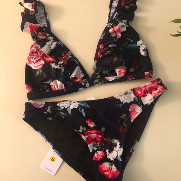 CUPSHE Navy -Floral Ruffle Bikini - Picture 11 of 16